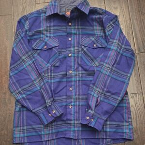 Vintage Mens Size Large Backpacker Purple Flannel